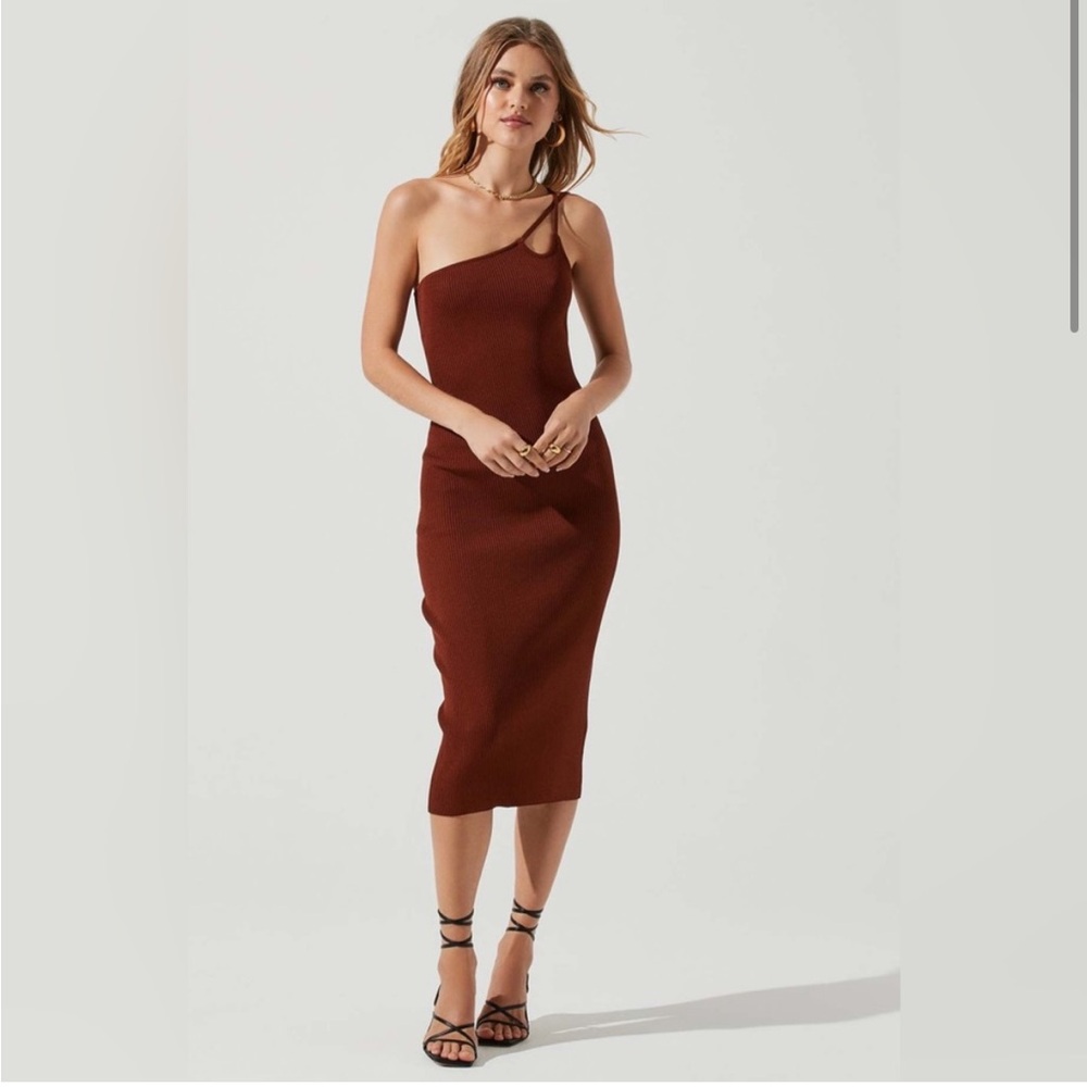 ASTR THE LABEL Misty One Shoulder Bodycon Midi Dress • Size XS